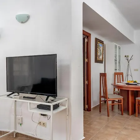 Spacious Flat In The Heart Of Ref 39 توريمولينوس