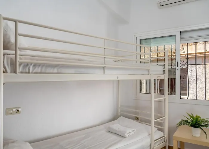 Spacious Flat In The Heart Of Ref 39 *