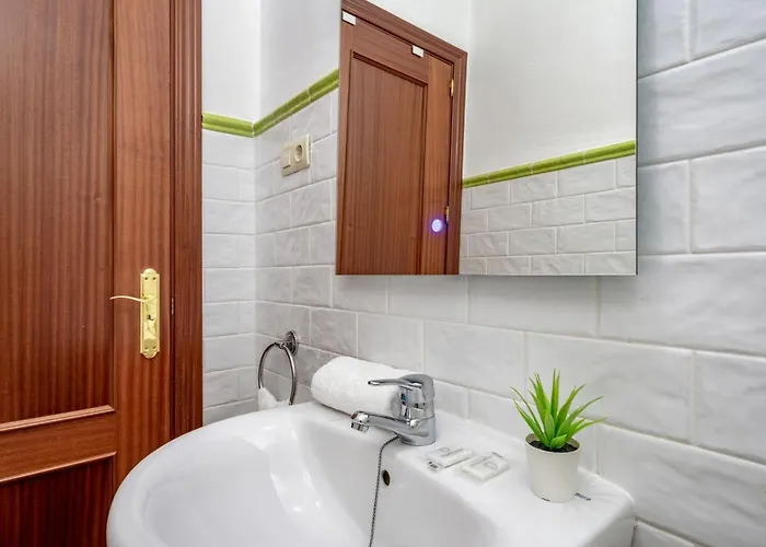 Appartement Spacious Flat In The Heart Of Ref 39 Torremolinos